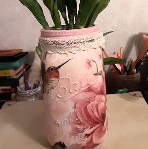 Beautiful hummingbird and floral Mason Jar Vase